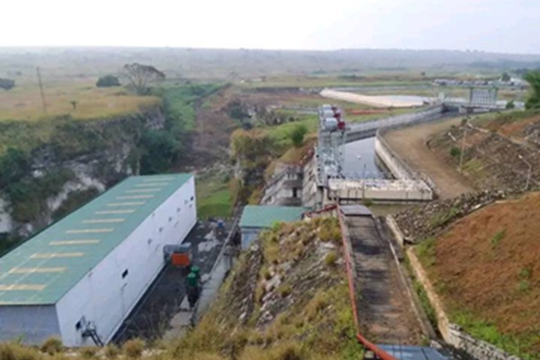 Centrale de Kakobola (10,5 MW) : le chantier en phase finale, 15 ans après son lancement