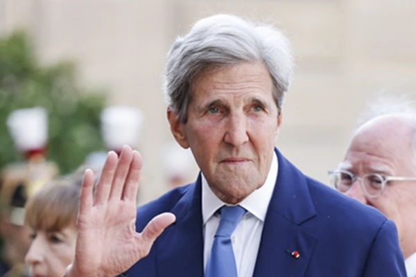 Davos 2025: John Kerry Strongly Supports Kivu-Kinshasa Green Corridor Project