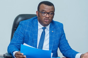 La RDC mise sur les banques pour financer le départ à la retraite des agents publics