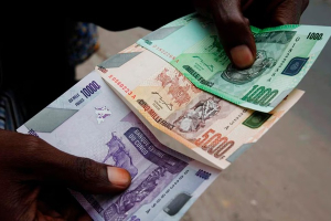 Le franc congolais s’apprécie face au dollar, mais l’avenir reste incertain