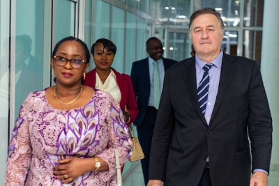 batteries-le-ccb-et-standard-bank-s-associent-pour-structurer-des-projets-bancables