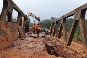 Ituri : le pont Abombi en reconstruction pour relancer le trafic Bunia–Mungwalu