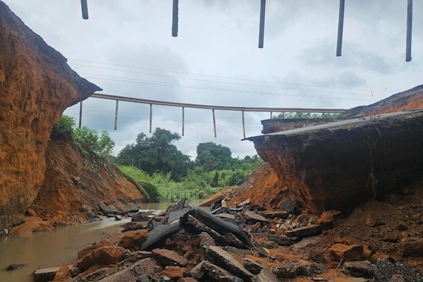 Kakoso Bridge collapse strains DRC-Zambia corridor to Kasumbalesa