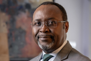 Albert Zeufack appelle à faire de l’emploi une priorité nationale en RDC