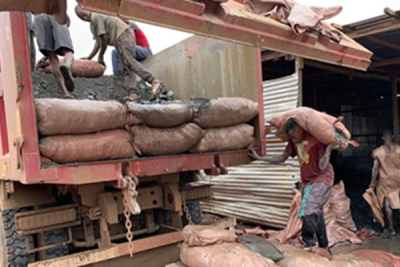 cobalt-la-part-de-l-artisanat-dans-la-production-de-la-rdc-chute-a-2-en-2024-rapport