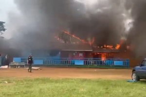 Beni : incendie à l’aéroport de Mavivi, le trafic maintenu malgré les dégâts