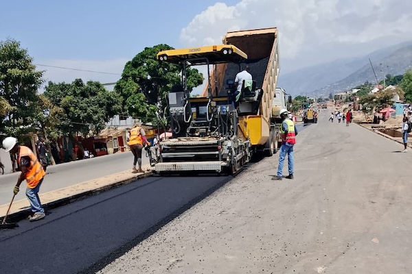 Work resumes on strategic Uvira section of Bukavu-Lubumbashi corridor